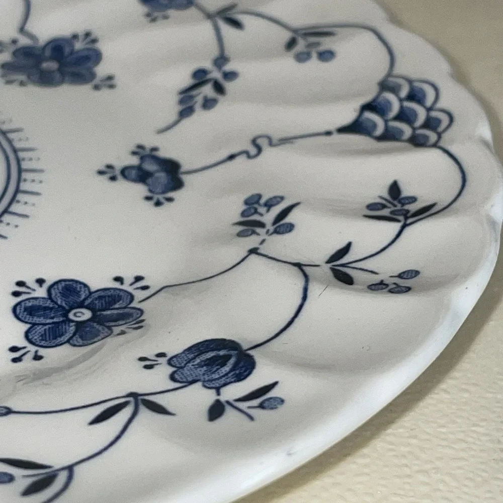 Vntg Churchhill China Finlandia Replacement Traditional Floral 6 3/4 Side Plate‎